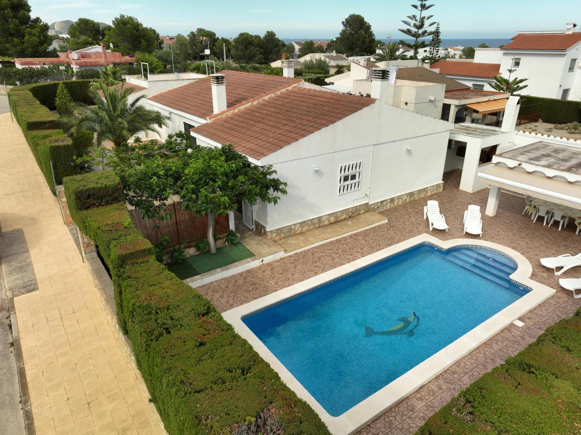 Exclusiva Villa Con Piscina كالافات المظهر الخارجي الصورة